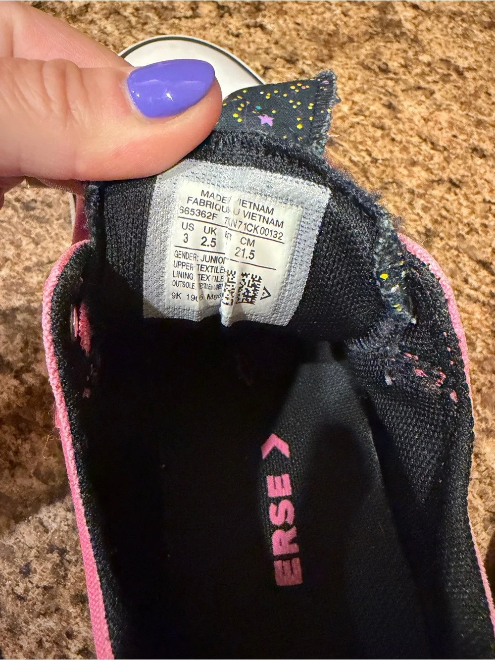 Converse bright pink